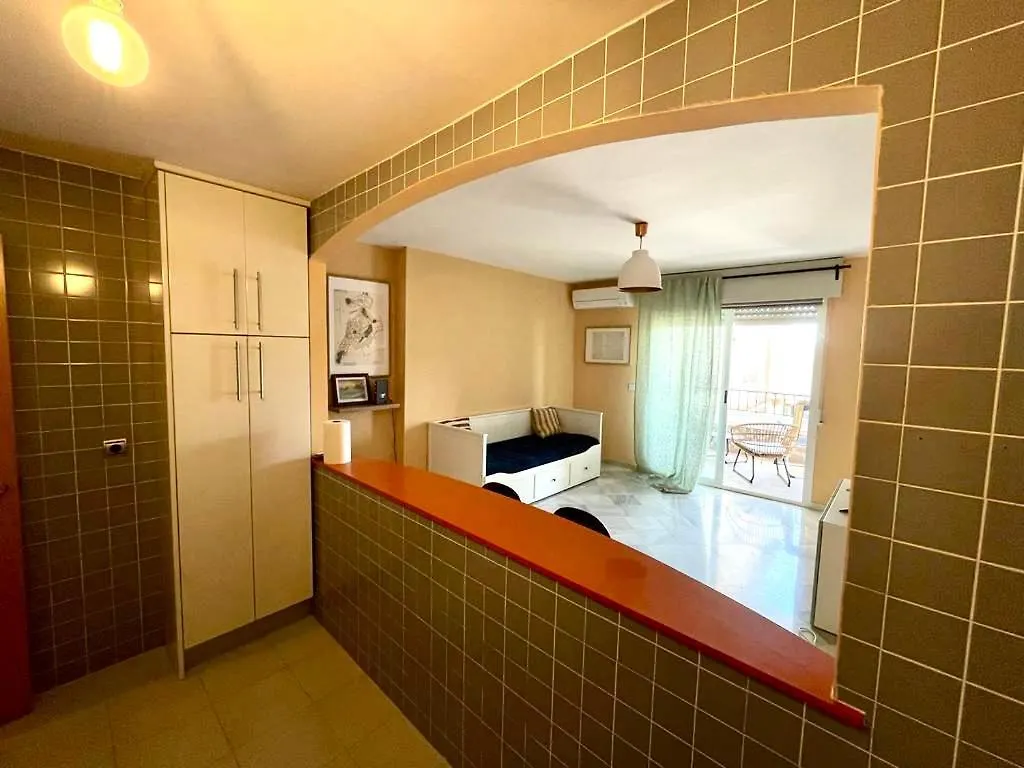 Apartamento Con Vista Al Mar A 3 Minutos De La Playa! Spacious Beach Apartment 3 Min To The Beach La Herradura  0*, La Herradura (Granada) Spain